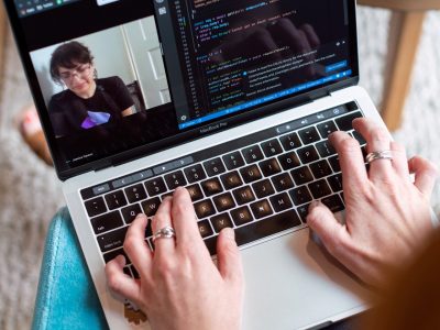 person-using-macbook-pro-3861964.jpg person-using-macbook-pro-3861964.jpg